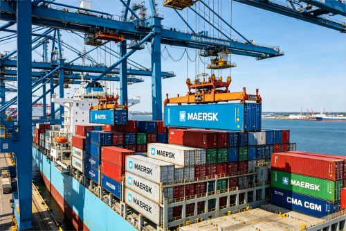 Large scale logistics transportation from China to Saudi Arabia