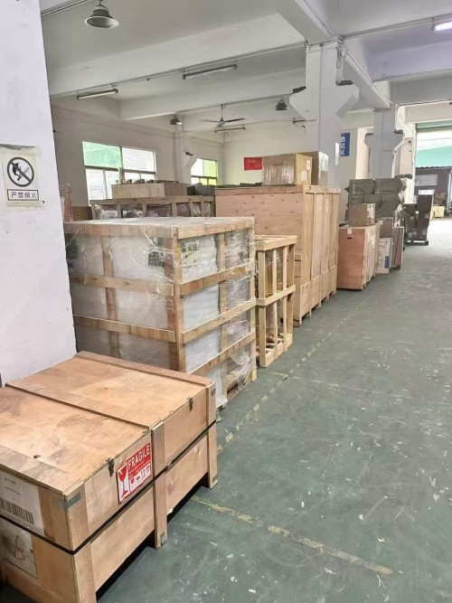 Large scale logistics transportation from China to Russia